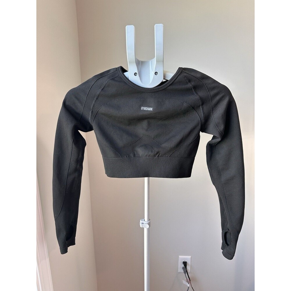 Gymshark Black Seamless Long Sleeve Crop Top Thumbholes Keyhole Small